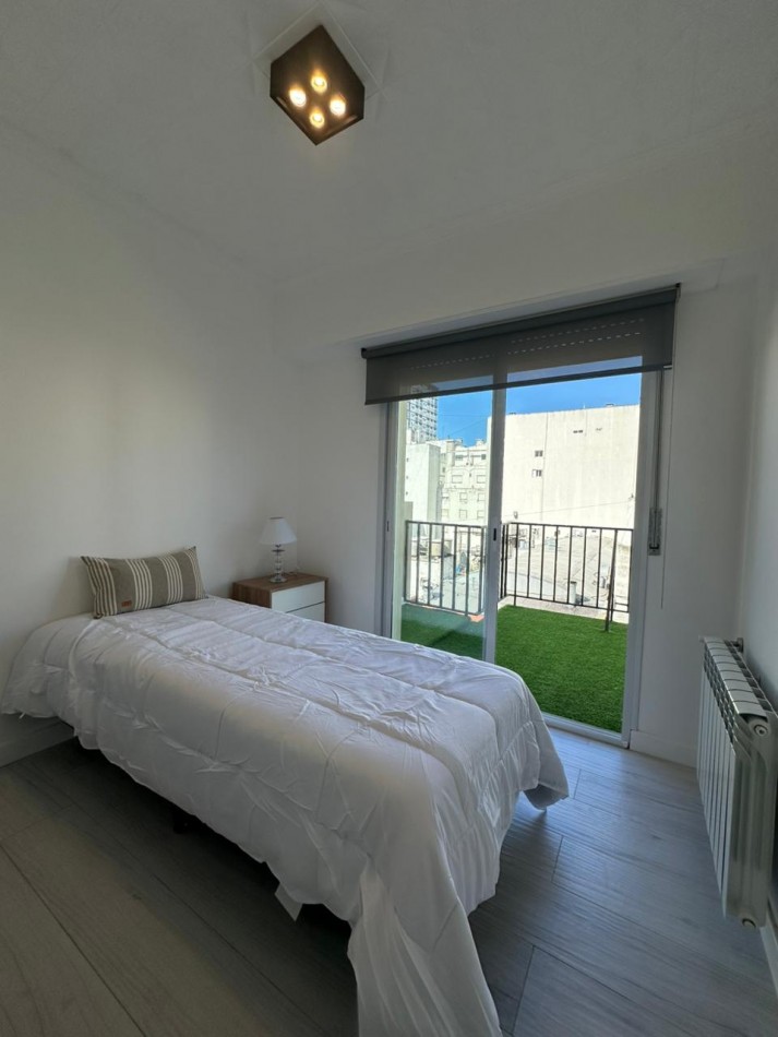 VENTA DEPARTAMENTO 4 AMBIENTES CON VISTA AL MAR Y BALCON TERRAZA 