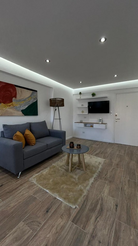 VENTA DEPARTAMENTO 2 AMBIENTES CON DEPENDENCIA Y VISTA AL MAR