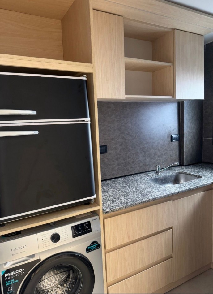 VENTA DEPARTAMENTO 1 AMBIENTE A LA CALLE TOTALMENTE RECICLADO