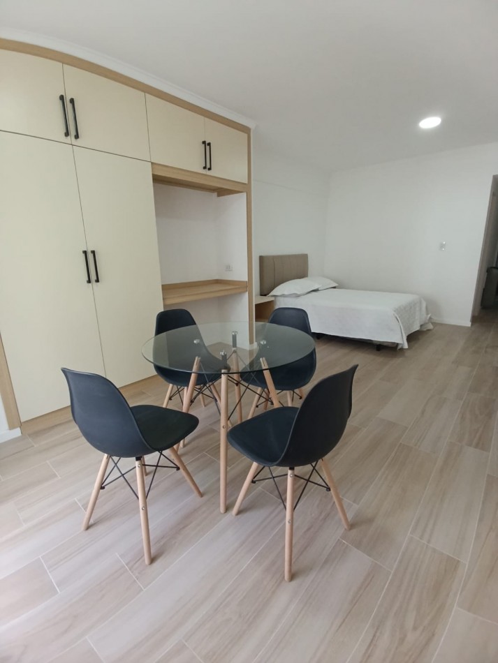 VENTA DEPARTAMENTO 1 AMBIENTE A LA CALLE TOTALMENTE RECICLADO