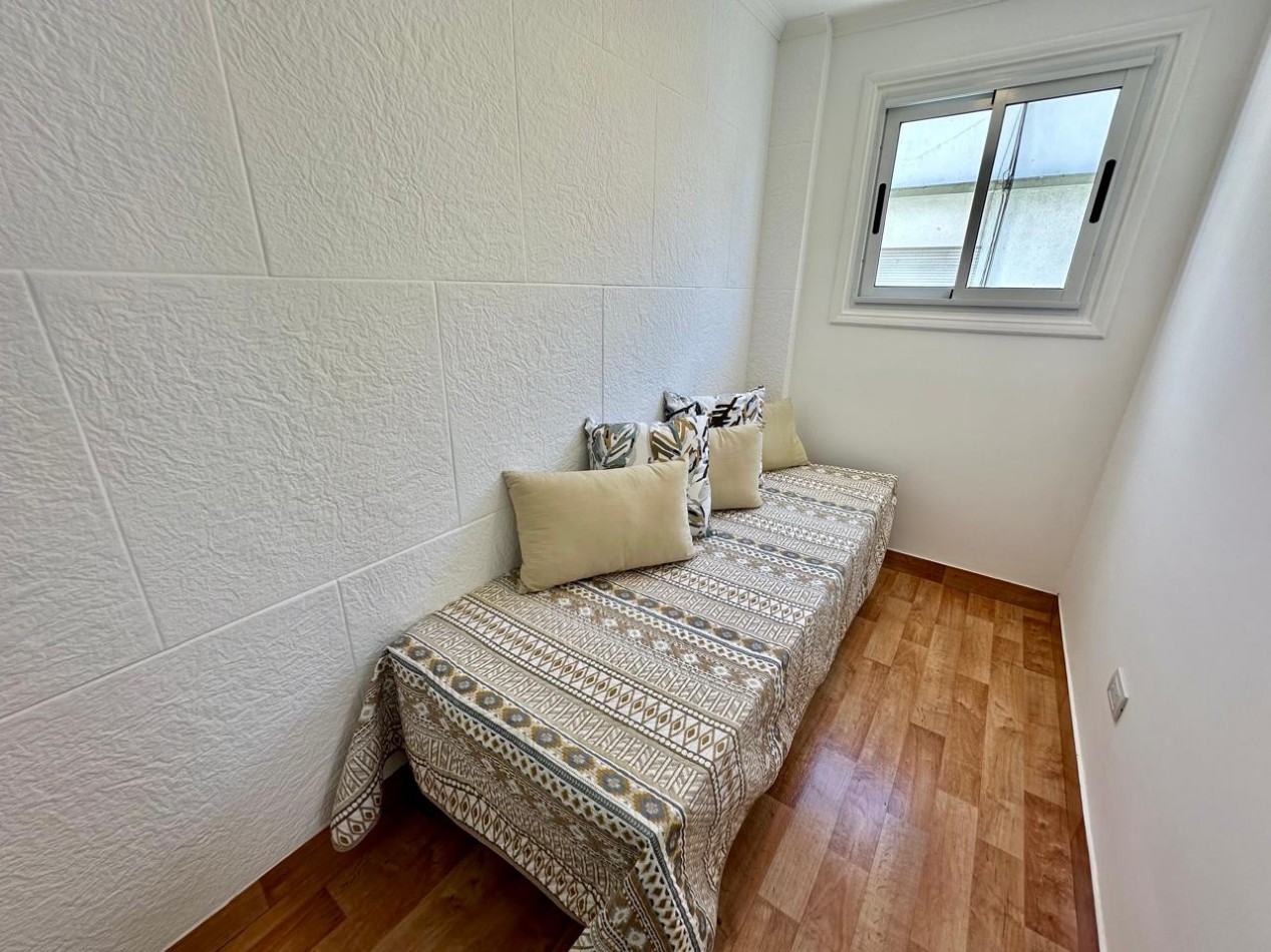 VENTA DEPARTAMENTO 2 AMBIENTES CON DEPENDENCIA A LA CALLE