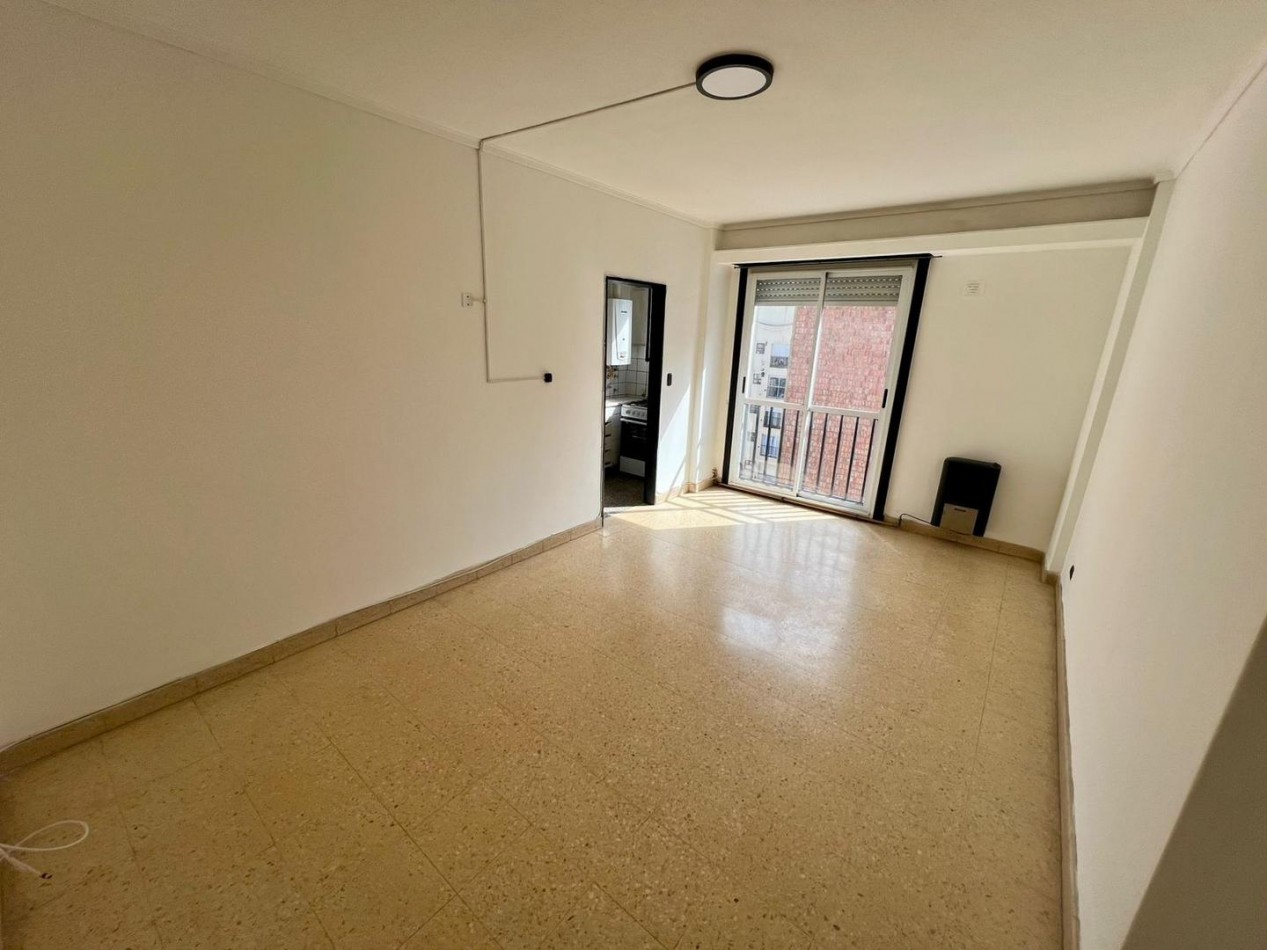 ALQUILER POR 24 MESES | DEPARTAMENTO DE 2 AMBIENTES CON DEPENDENCIA