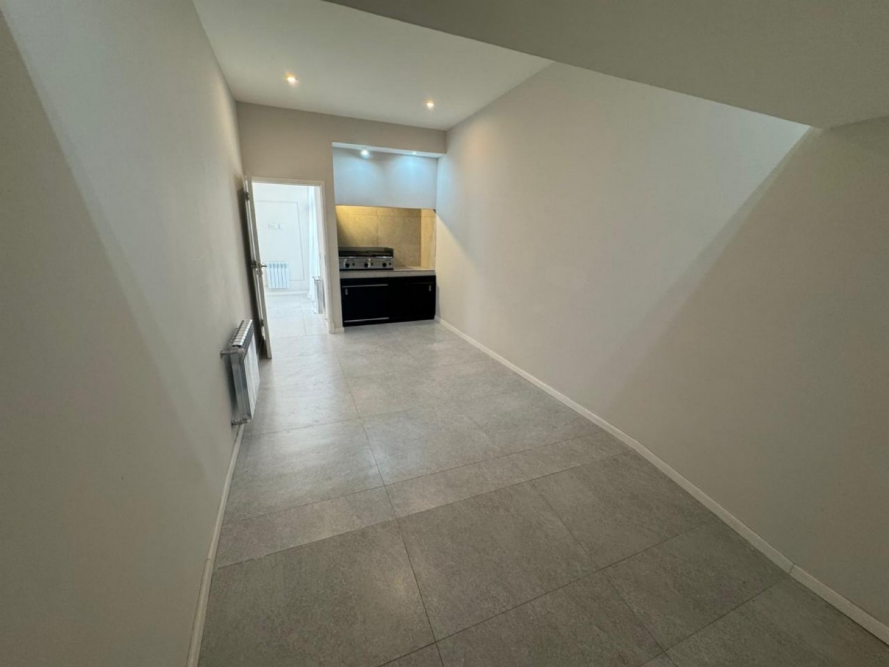 CHALET DE 4 AMBIENTES EN CHAUVIN | RECICLADO Y AMOBLADO