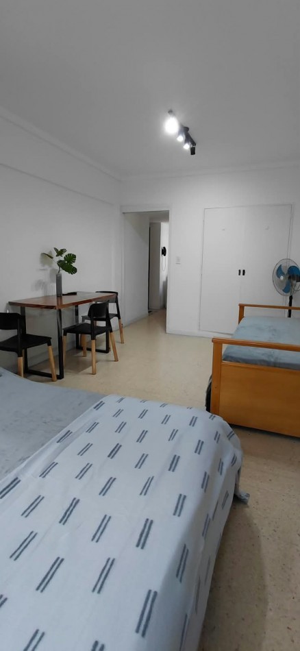 VENTA - MONOAMBIENTE CON ESPACIO DE ESCRITORIO