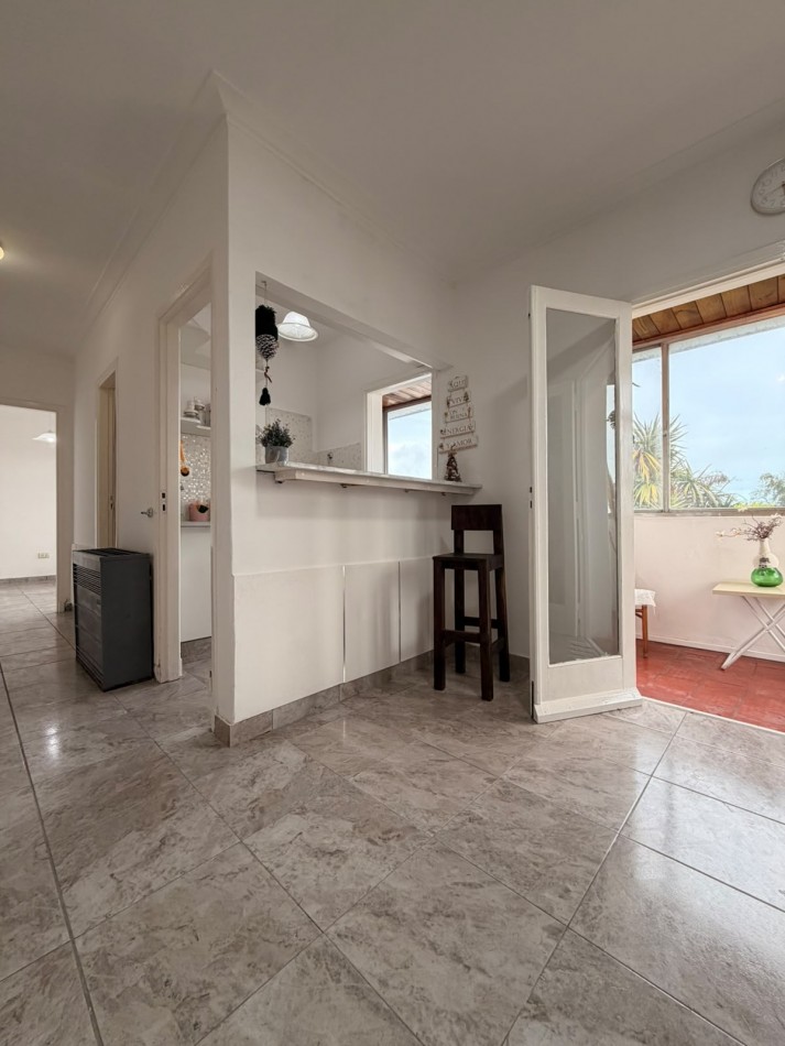 VENTA - DEPARTAMENTO DE 2 AMBIENTES
