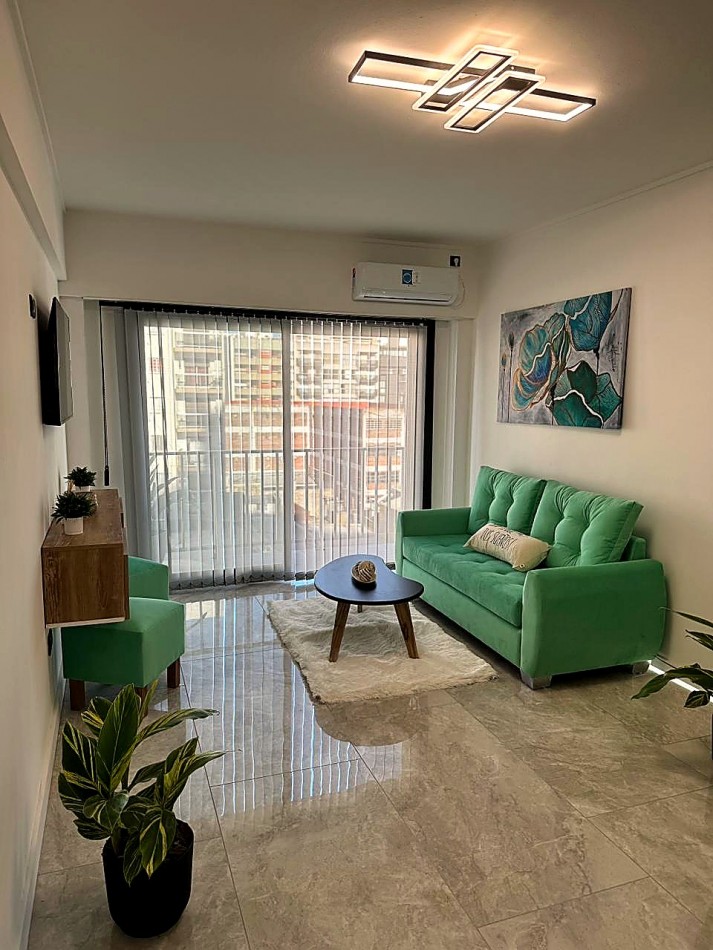 DEPARTAMENTO DE 3 AMBIENTES RECICLADO A NUEVO | SOBRE CALLE RIVADAVIA