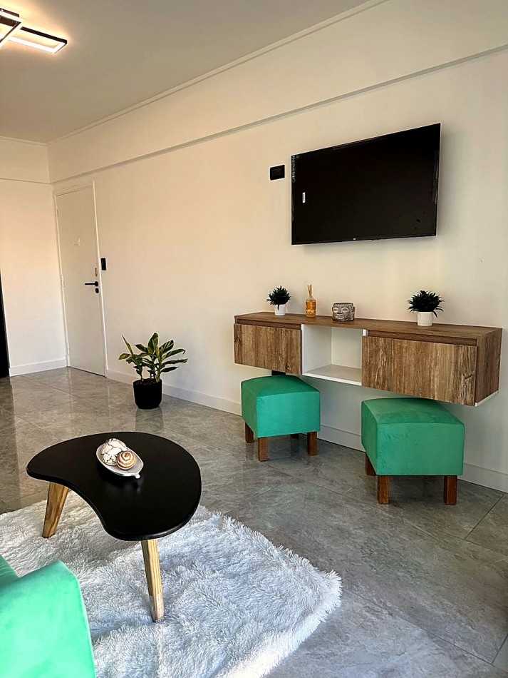 DEPARTAMENTO DE 3 AMBIENTES RECICLADO A NUEVO | SOBRE CALLE RIVADAVIA